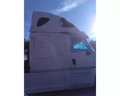 FREIGHTLINER CASCADIA 125 CAB