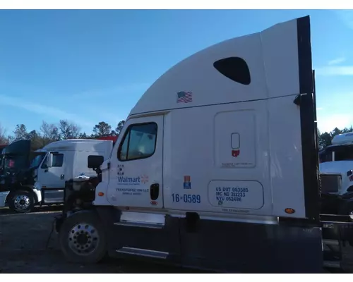 FREIGHTLINER CASCADIA 125 CAB