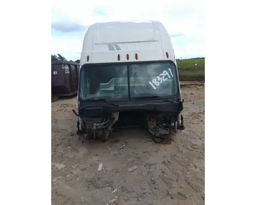 FREIGHTLINER CASCADIA 125 CAB