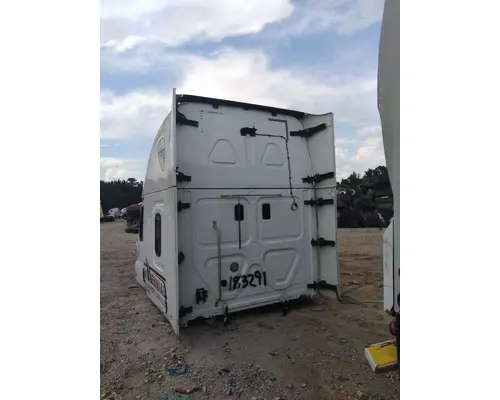 FREIGHTLINER CASCADIA 125 CAB
