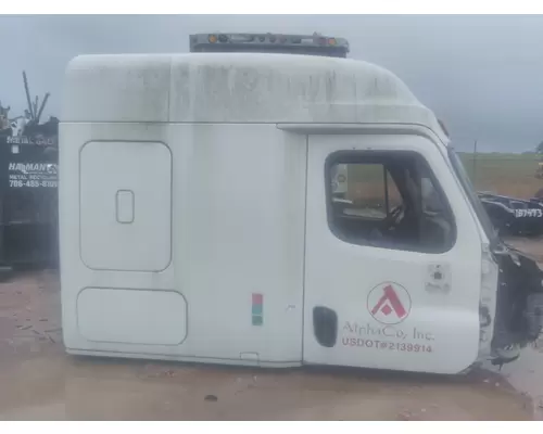 FREIGHTLINER CASCADIA 125 CAB