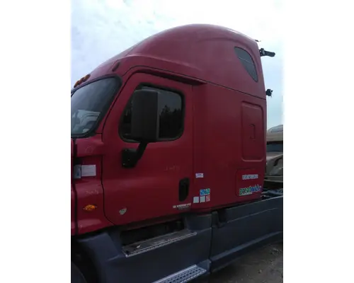 FREIGHTLINER CASCADIA 125 CAB