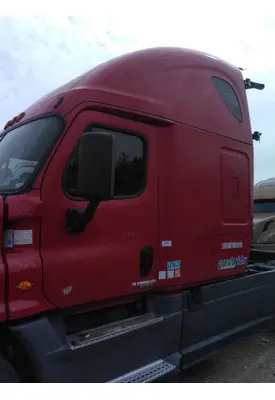 FREIGHTLINER CASCADIA 125 CAB