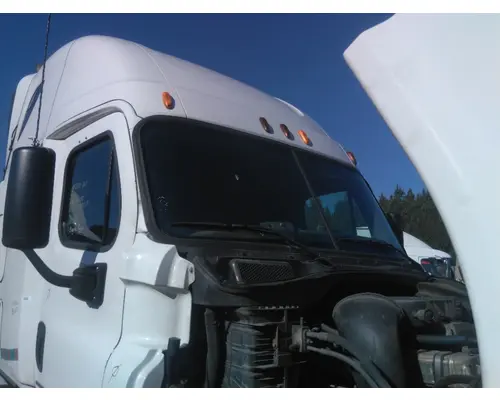 FREIGHTLINER CASCADIA 125 CAB