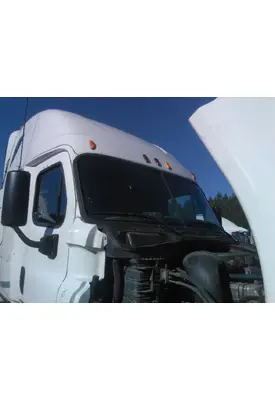 FREIGHTLINER CASCADIA 125 CAB