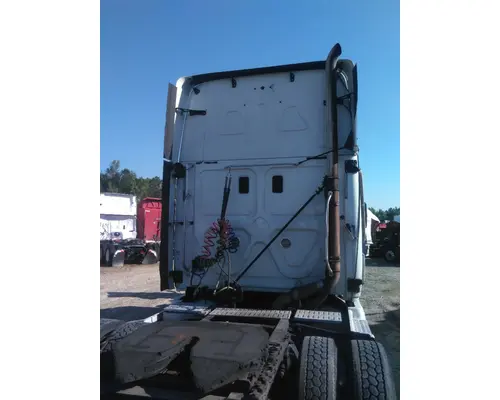 FREIGHTLINER CASCADIA 125 CAB