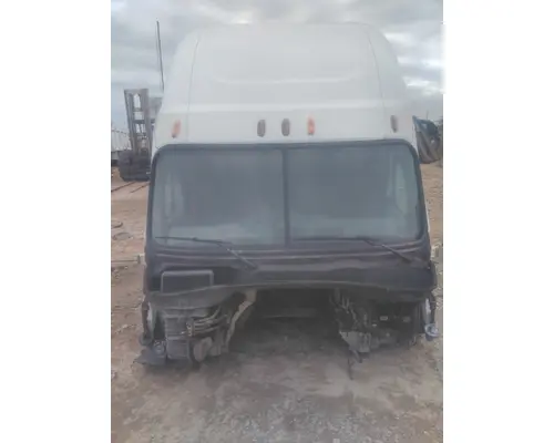 FREIGHTLINER CASCADIA 125 CAB