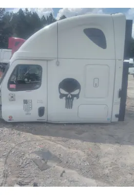 FREIGHTLINER CASCADIA 125 CAB