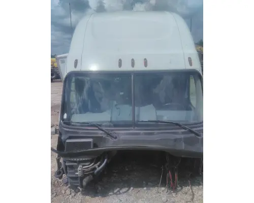 FREIGHTLINER CASCADIA 125 CAB