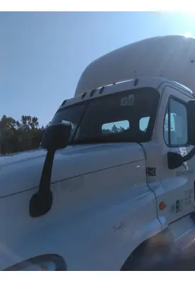 FREIGHTLINER CASCADIA 125 CAB