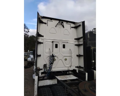 FREIGHTLINER CASCADIA 125 CAB