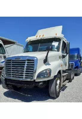 FREIGHTLINER CASCADIA 125 CAB