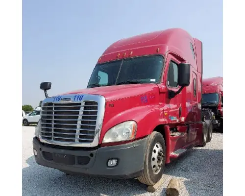 FREIGHTLINER CASCADIA 125 CAB