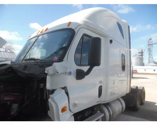 FREIGHTLINER CASCADIA 125 CAB