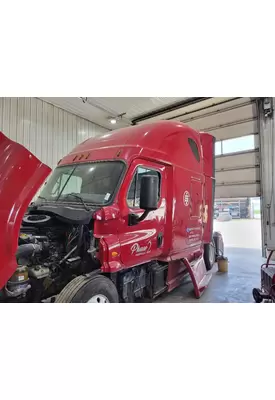 FREIGHTLINER CASCADIA 125 CAB