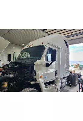 FREIGHTLINER CASCADIA 125 CAB