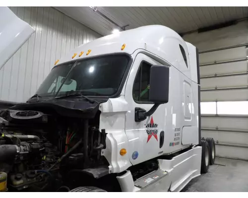 FREIGHTLINER CASCADIA 125 CAB