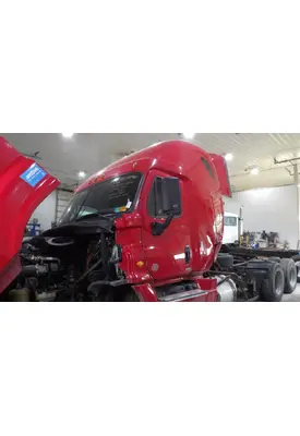 FREIGHTLINER CASCADIA 125 CAB