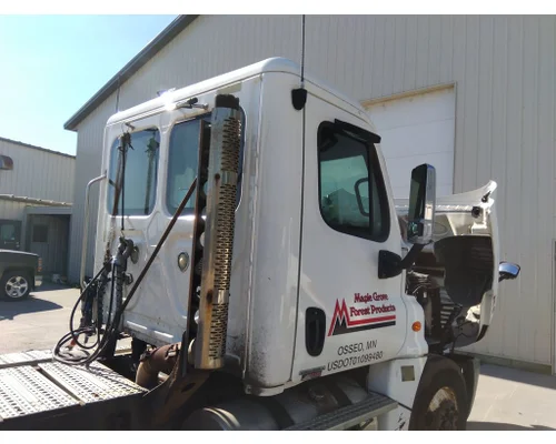 FREIGHTLINER CASCADIA 125 CAB