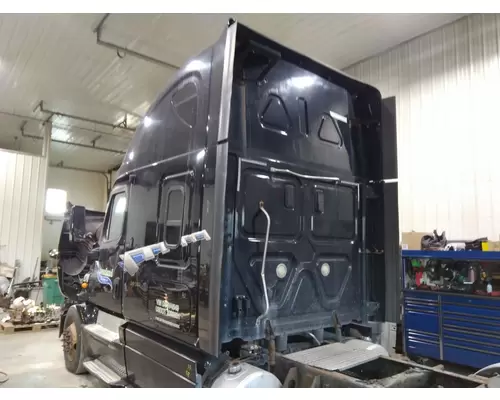 FREIGHTLINER CASCADIA 125 CAB