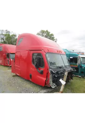 FREIGHTLINER CASCADIA 125 CAB