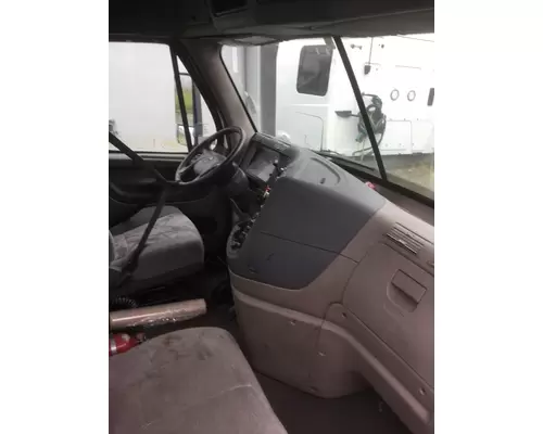 FREIGHTLINER CASCADIA 125 CAB