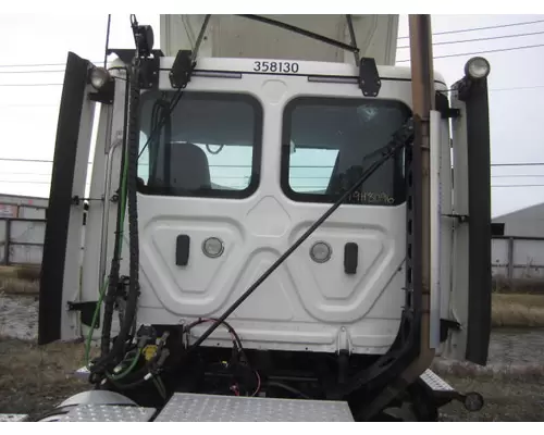 FREIGHTLINER CASCADIA 125 CAB