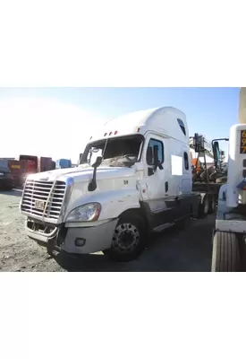 FREIGHTLINER CASCADIA 125 CAB