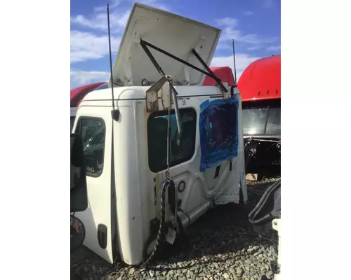 FREIGHTLINER CASCADIA 125 CAB