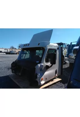 FREIGHTLINER CASCADIA 125 CAB