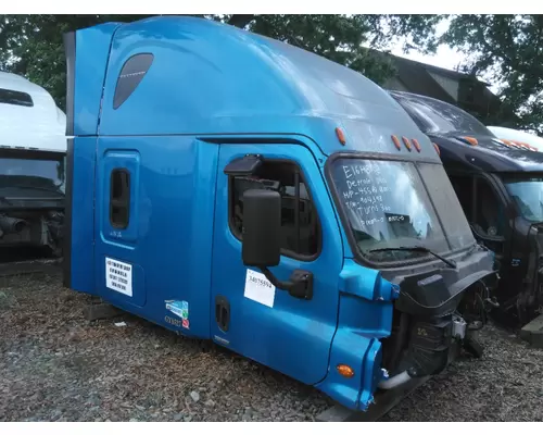 FREIGHTLINER CASCADIA 125 CAB