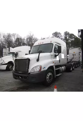 FREIGHTLINER CASCADIA 125 CAB