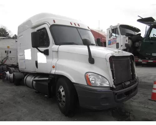 FREIGHTLINER CASCADIA 125 CAB