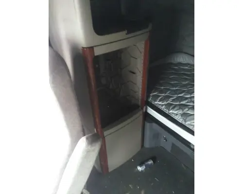 FREIGHTLINER CASCADIA 125 CAB