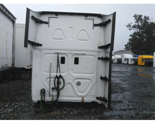 FREIGHTLINER CASCADIA 125 CAB