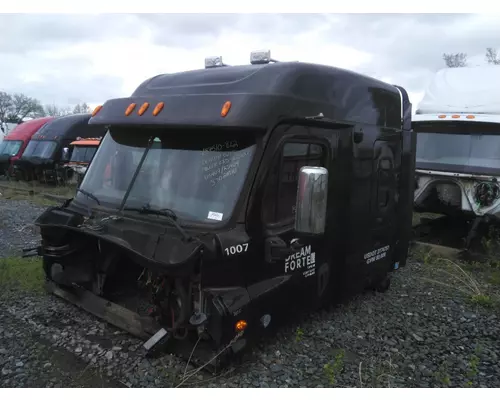 FREIGHTLINER CASCADIA 125 CAB