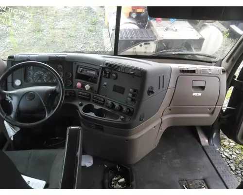 FREIGHTLINER CASCADIA 125 CAB