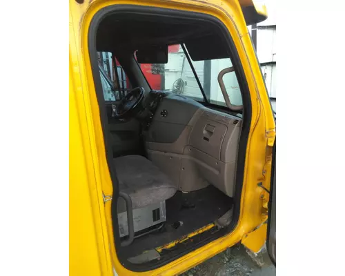 FREIGHTLINER CASCADIA 125 CAB
