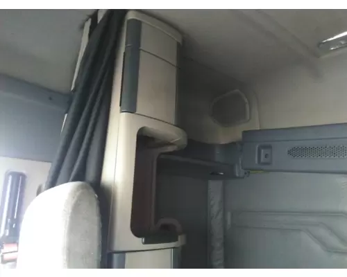 FREIGHTLINER CASCADIA 125 CAB