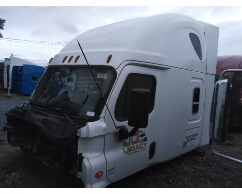 FREIGHTLINER CASCADIA 125 CAB