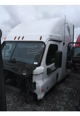 FREIGHTLINER CASCADIA 125 CAB