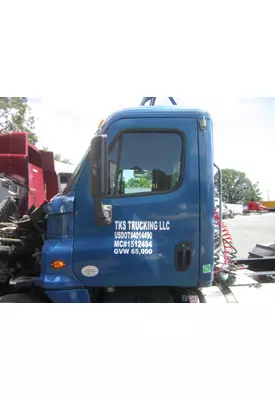 FREIGHTLINER CASCADIA 125 CAB