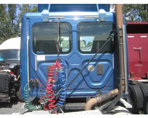 FREIGHTLINER CASCADIA 125 CAB