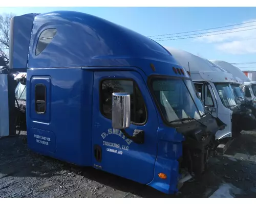 FREIGHTLINER CASCADIA 125 CAB