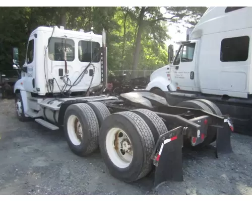FREIGHTLINER CASCADIA 125 CAB