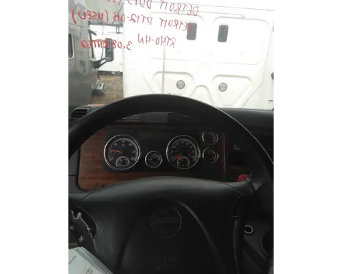 FREIGHTLINER CASCADIA 125 CAB
