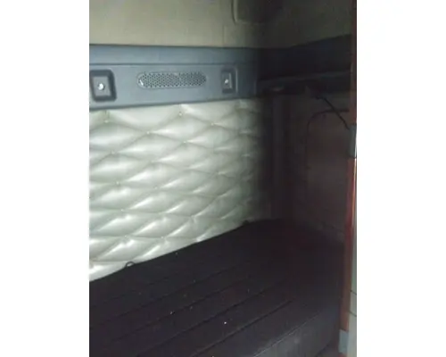 FREIGHTLINER CASCADIA 125 CAB