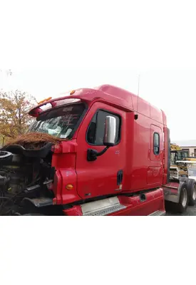 FREIGHTLINER CASCADIA 125 CAB