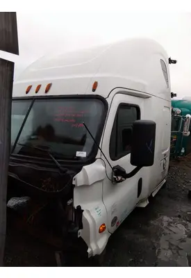 FREIGHTLINER CASCADIA 125 CAB