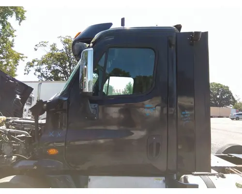 FREIGHTLINER CASCADIA 125 CAB